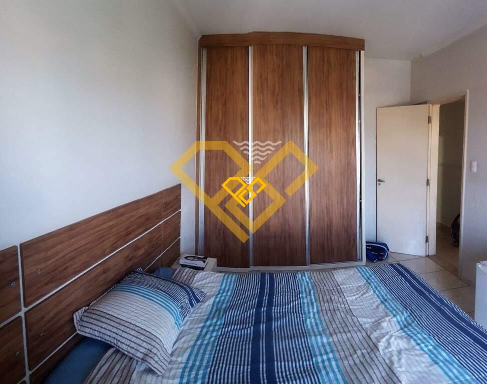 Cobertura à venda no Aparecida: suíte 2