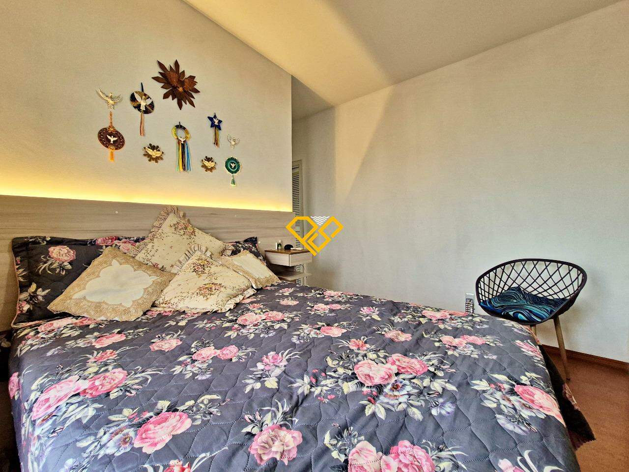 Apartamento à venda no Embaré: Dormitório 1 - suíte