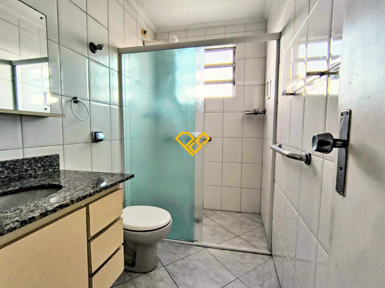 Apartamento à venda no Vila Belmiro: Wc social