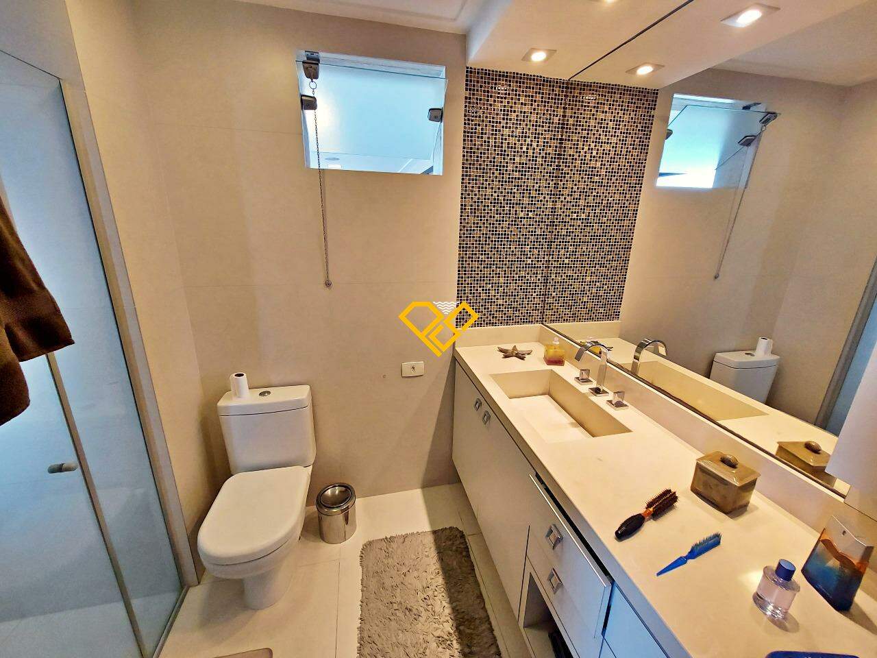 Apartamento à venda no Ponta da Praia: Wc suíte