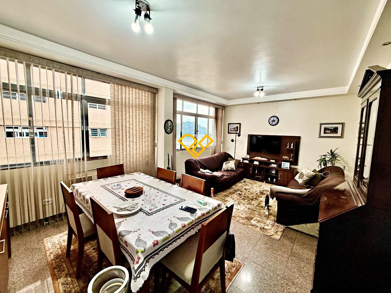 Apartamento à venda no José Menino: Sala