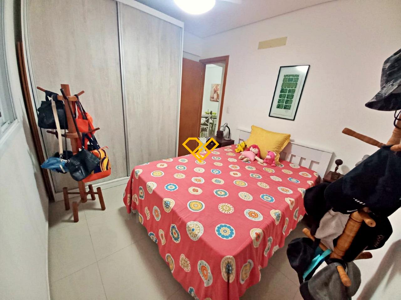 Apartamento à venda no Embaré: Suíte 2