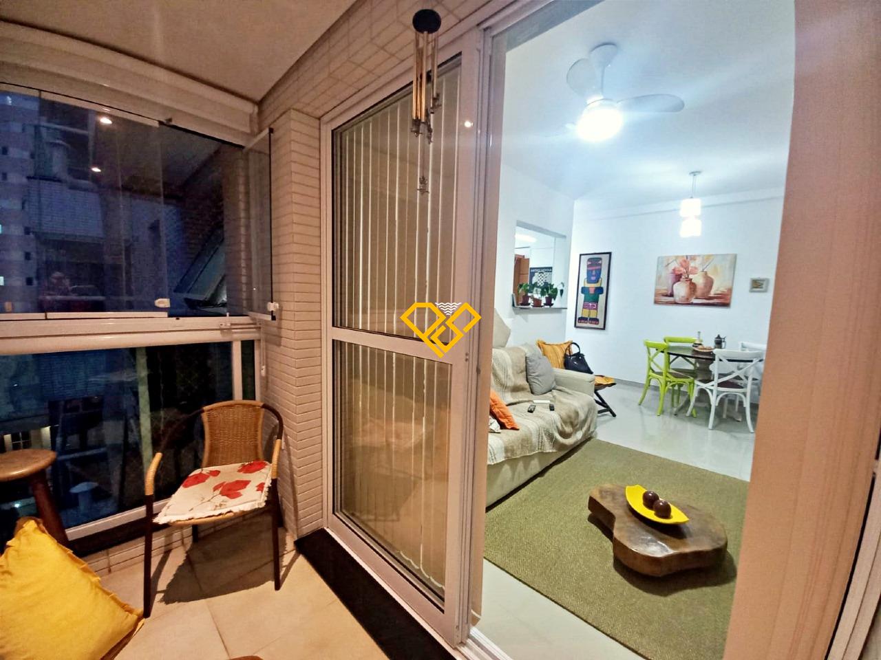 Apartamento à venda no Embaré: Varanda