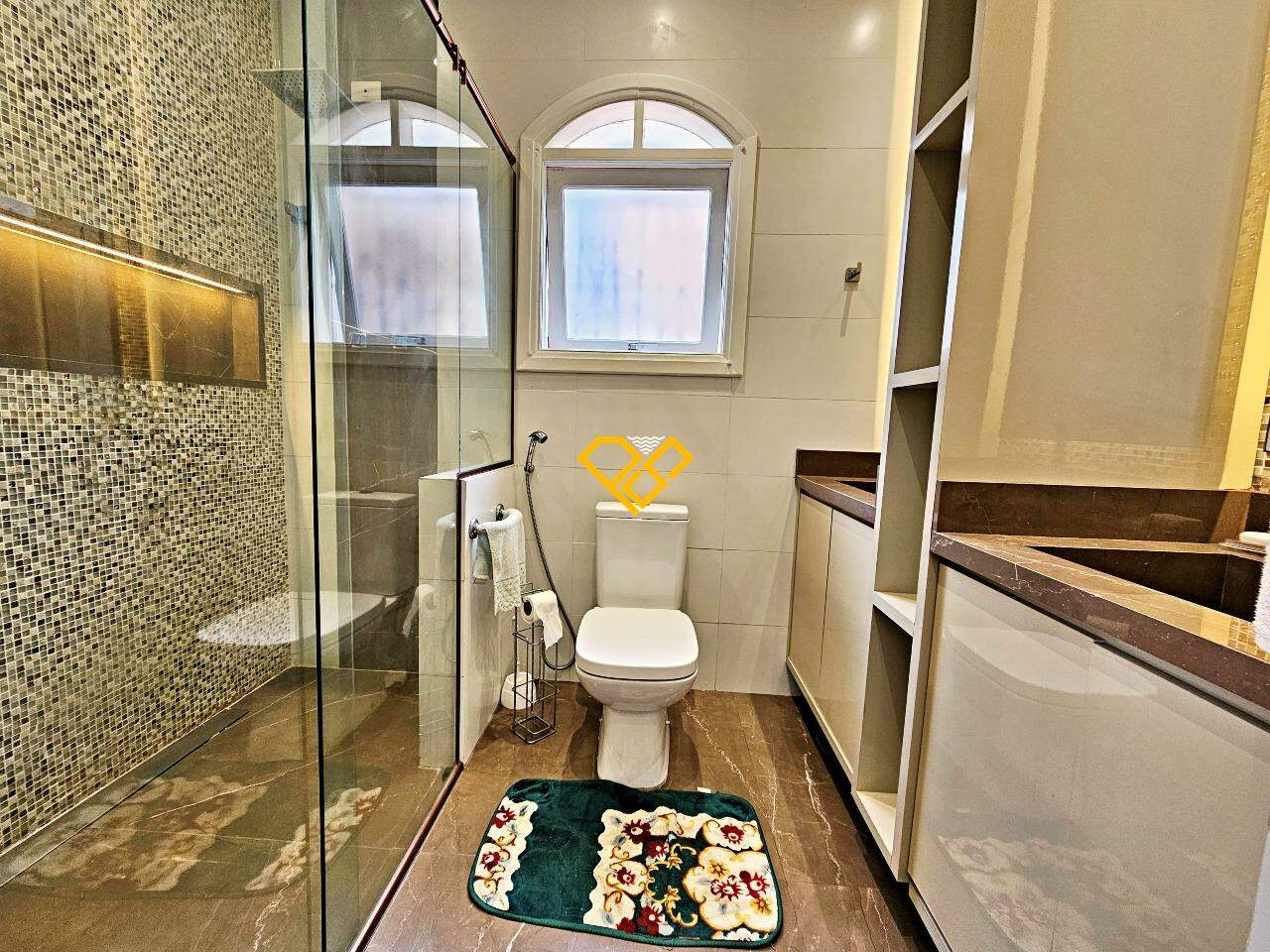Casa à venda no Embaré: Wc suíte 2