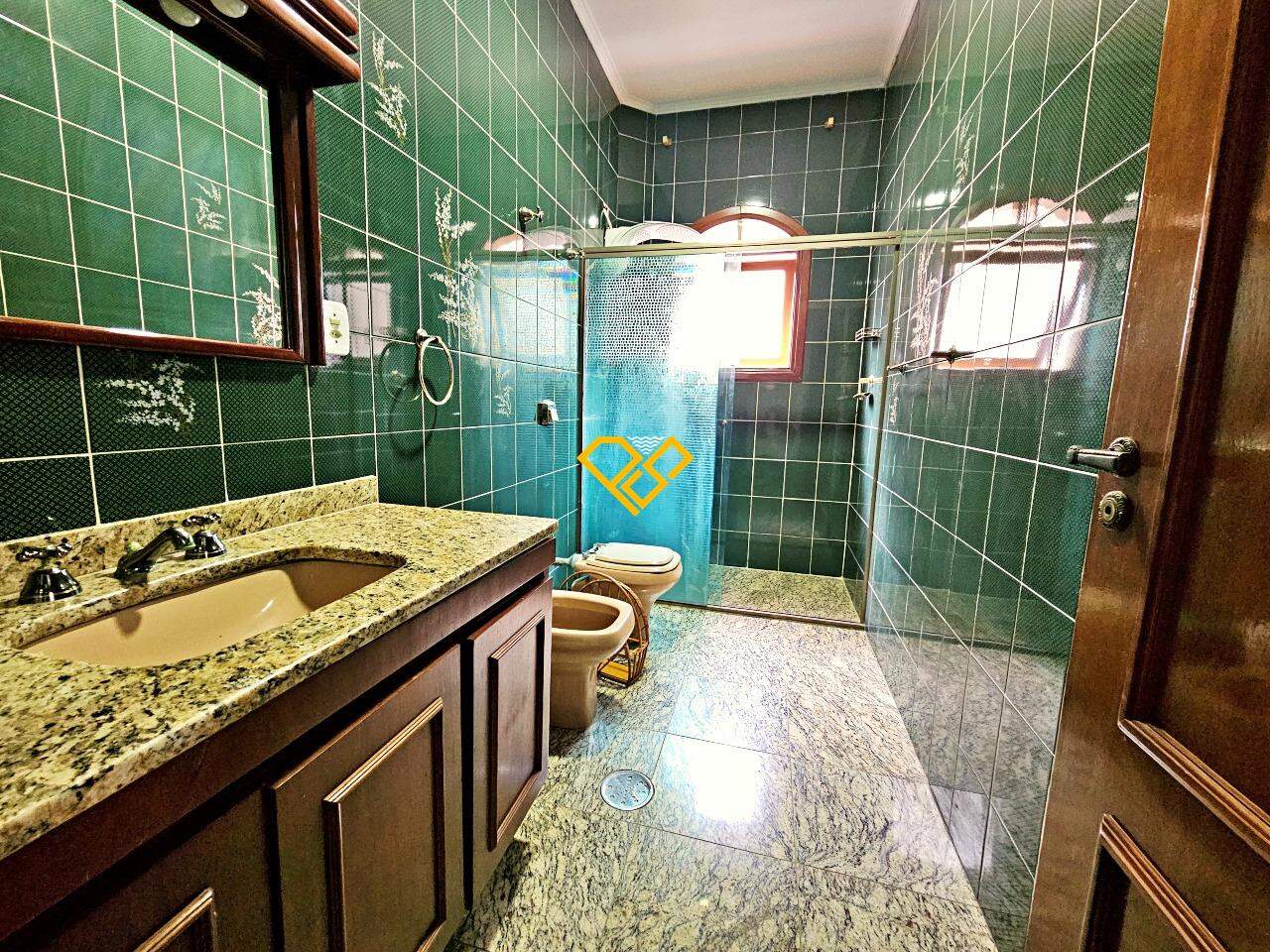 Casa à venda no Embaré: Wc social