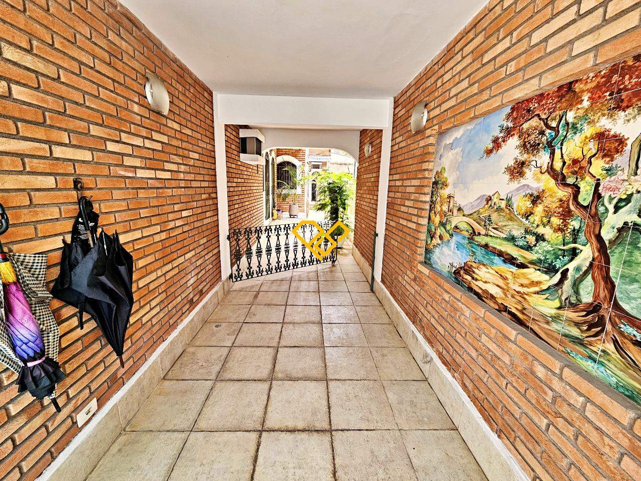 Casa à venda no Embaré: Entrada