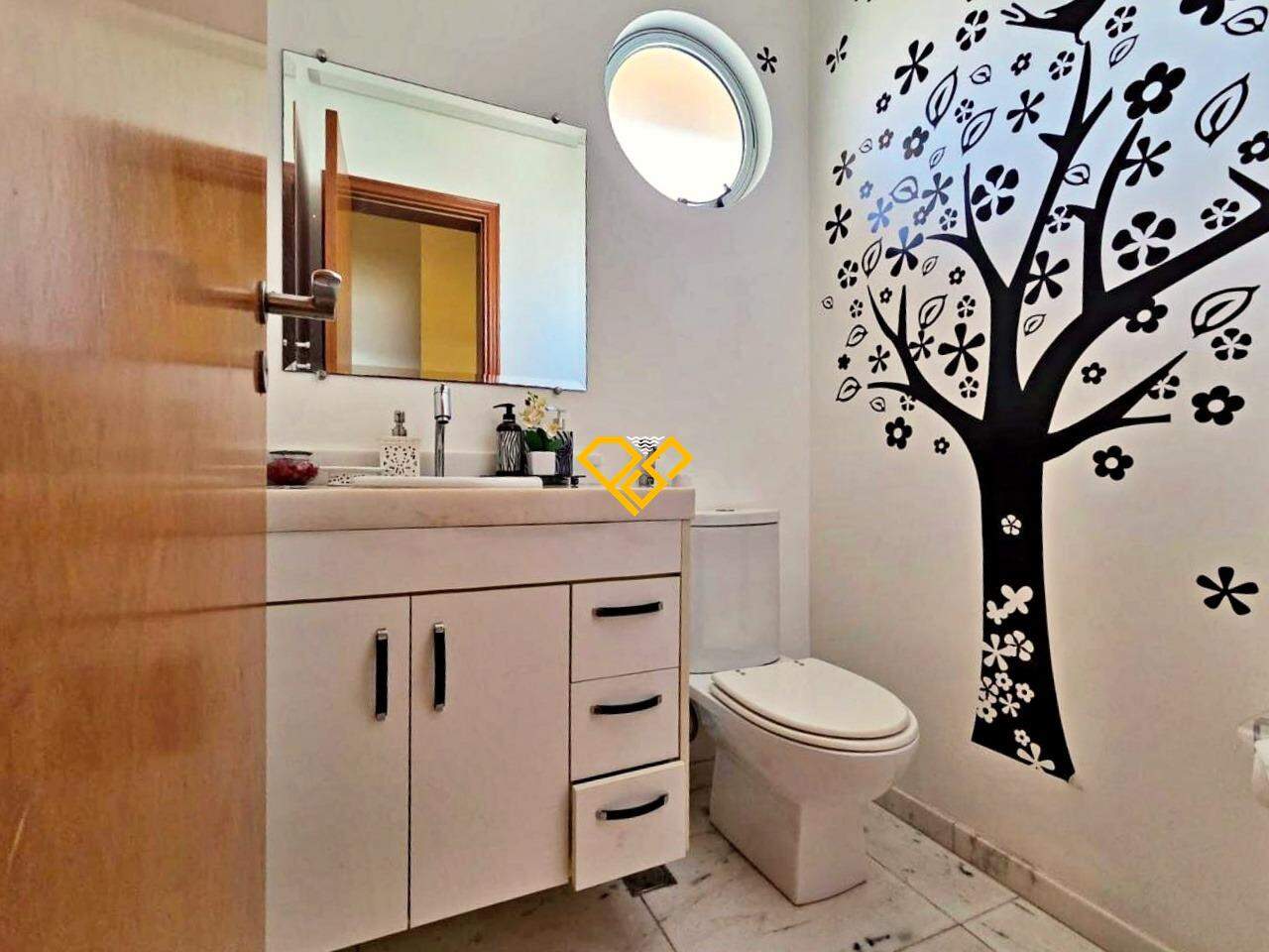 Apartamento à venda no Gonzaga: Lavabo