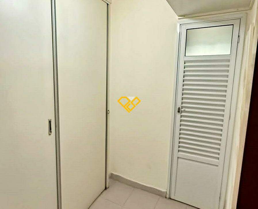 Apartamento à venda no Gonzaga: Dependência