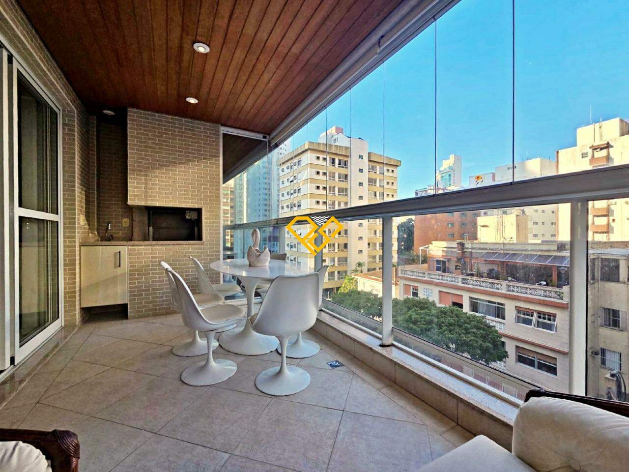 Apartamento à venda no Gonzaga: Varanda