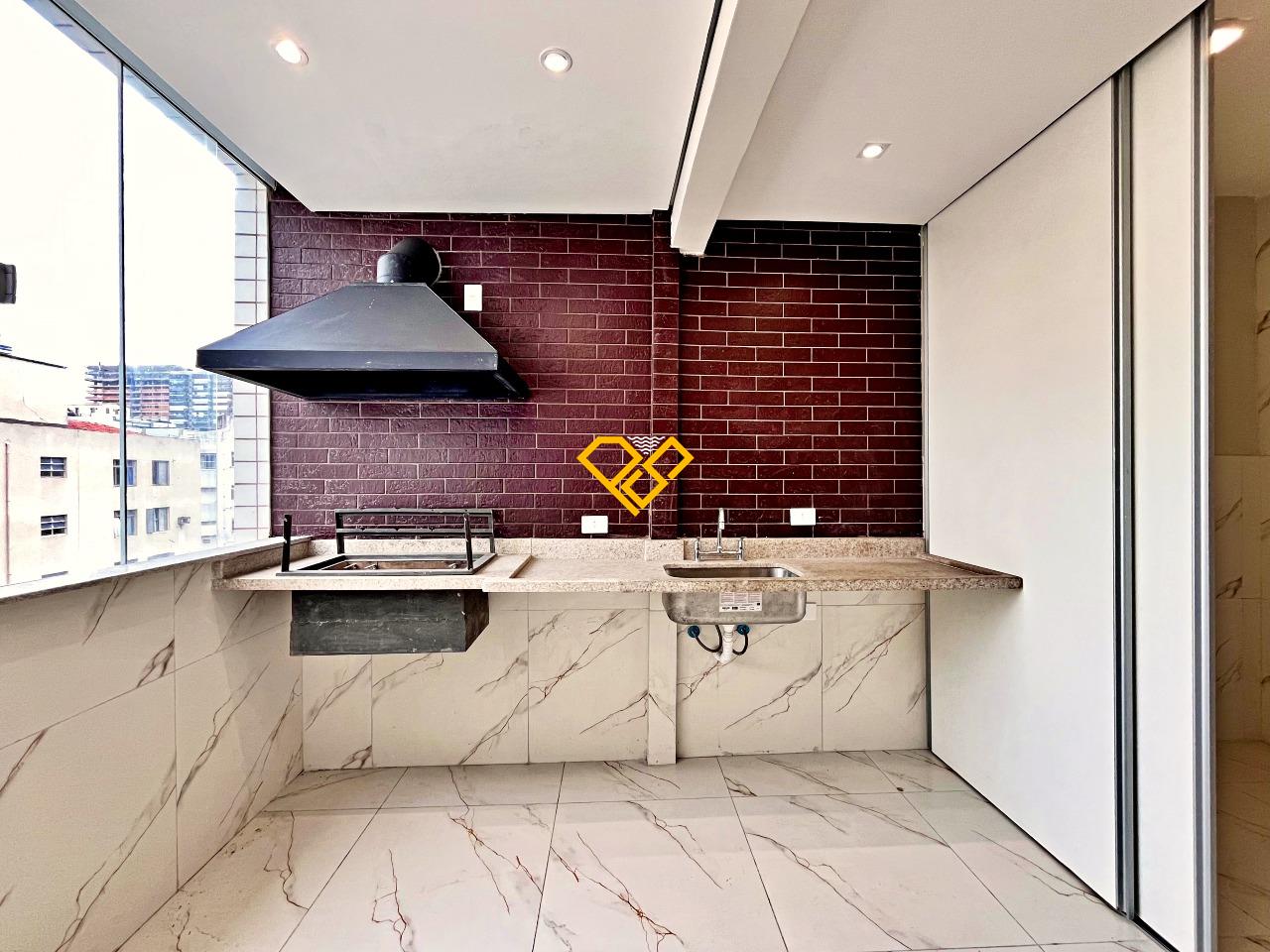 Apartamento à venda no Gonzaga: Churrasqueira