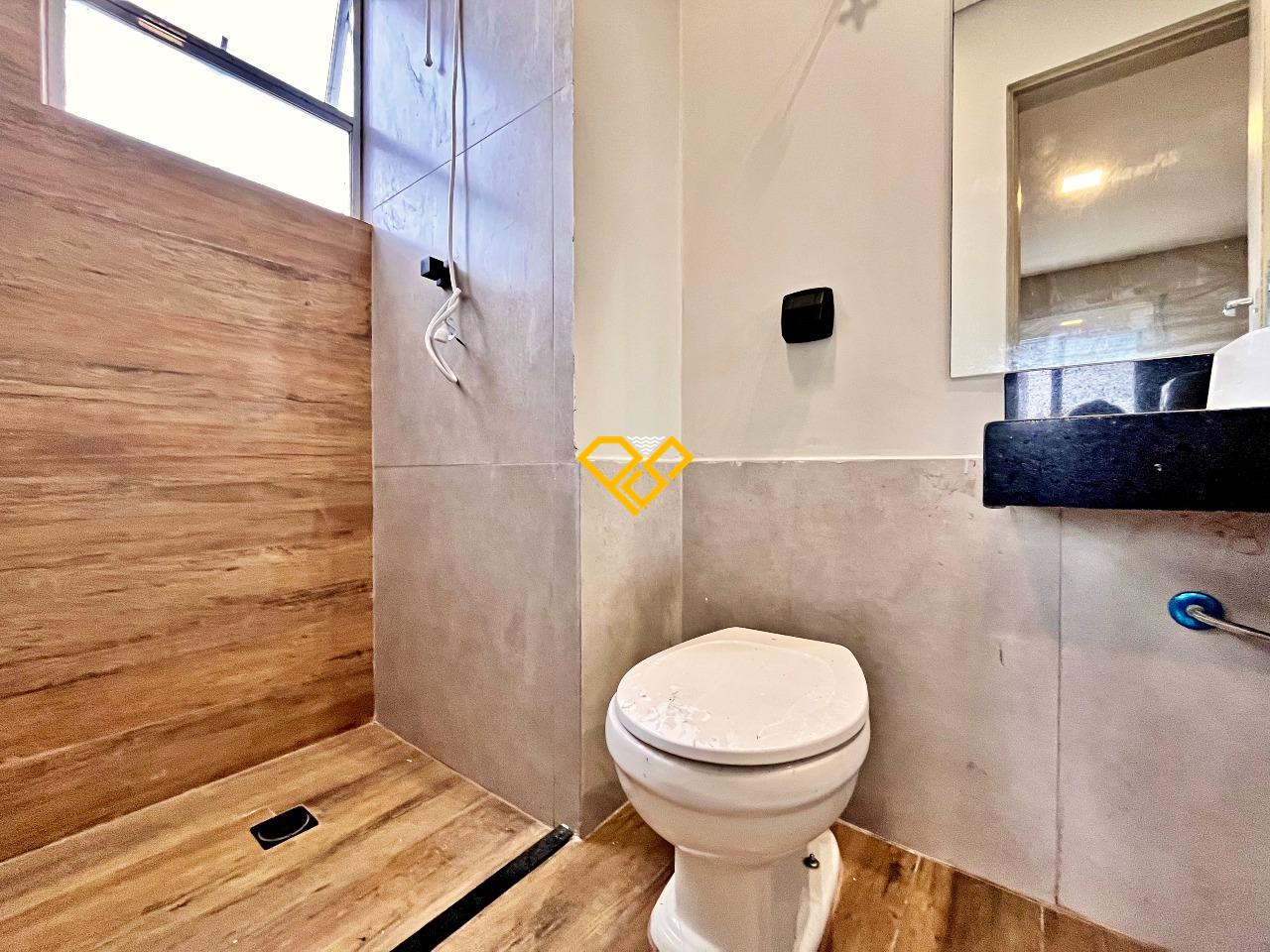 Apartamento à venda no Gonzaga: Wc suíte 1