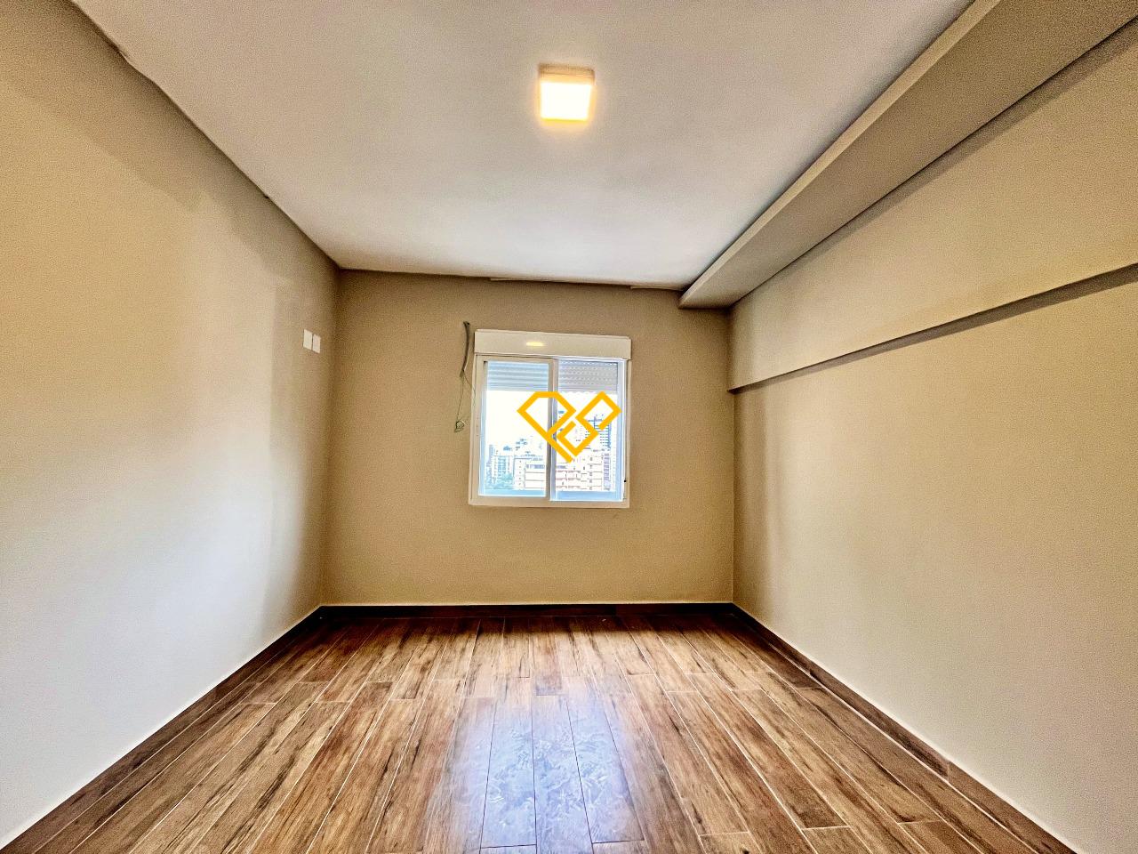 Apartamento à venda no Gonzaga: Dormitório 1 - suíte