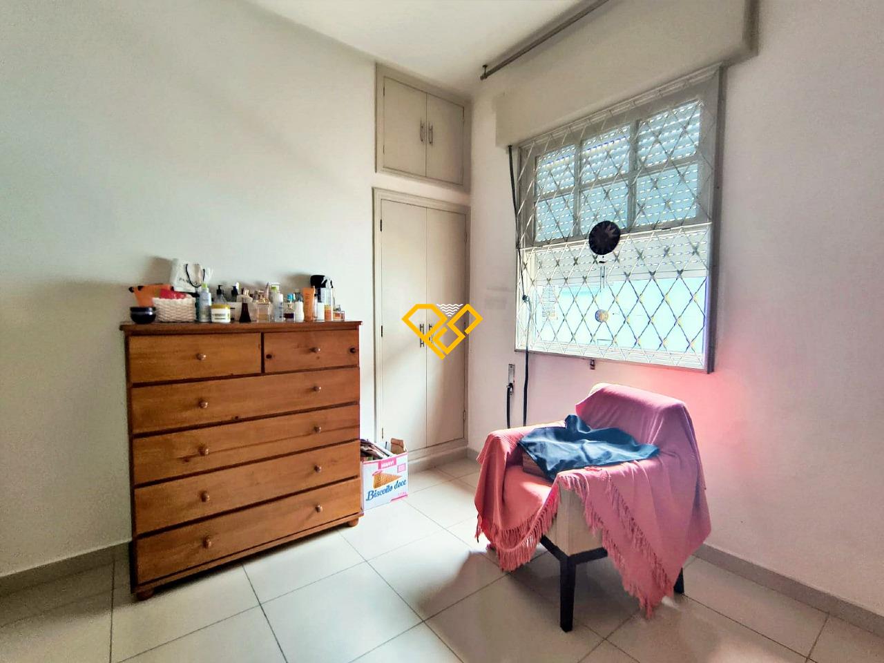 Sobrado à venda no Ponta da Praia: Dormitório 3 - suíte