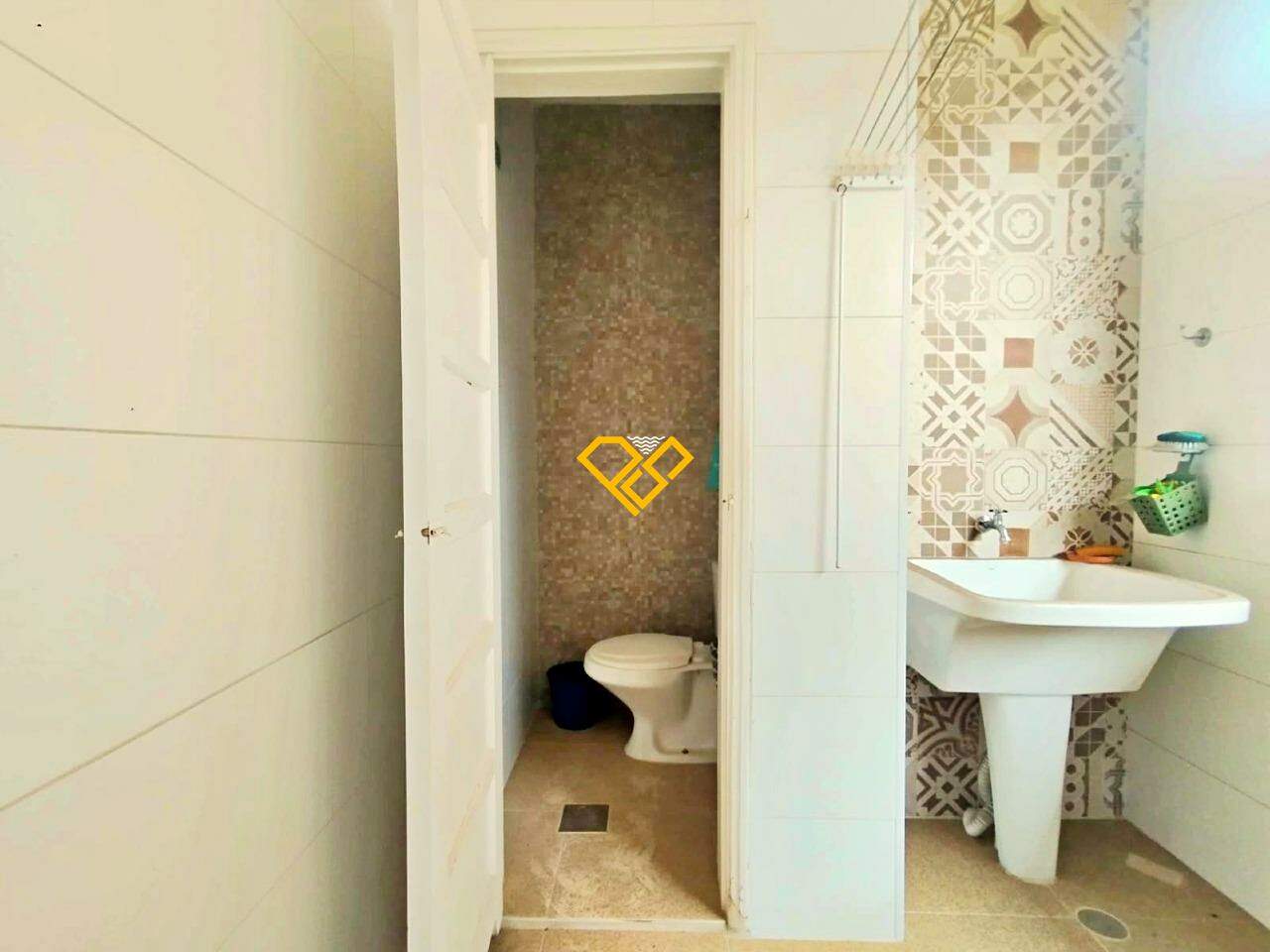 Apartamento à venda no Embaré: Área de serviço