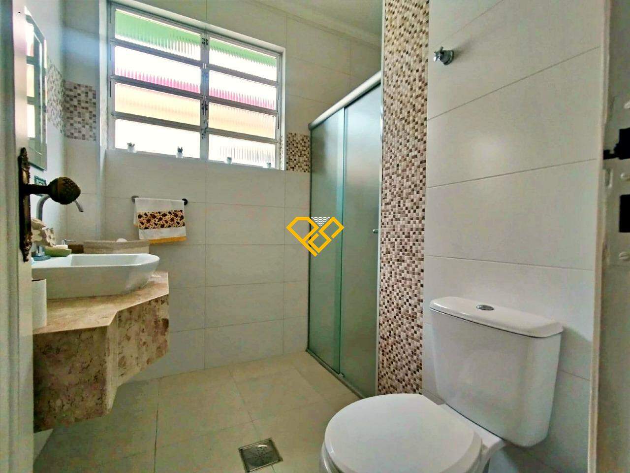 Apartamento à venda no Embaré: Wc social