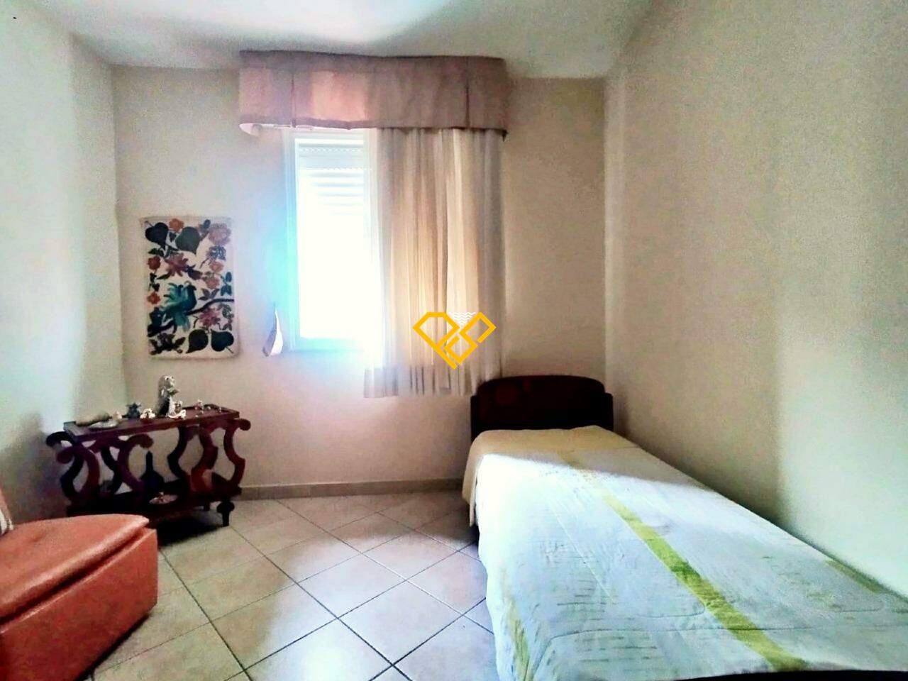 Apartamento à venda no Embaré: Dormitório 2
