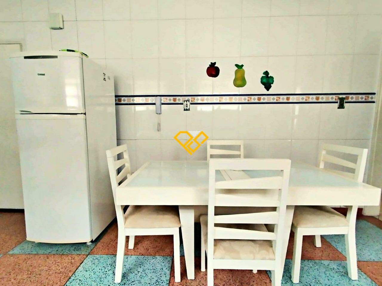 Apartamento à venda no Embaré: Cozinha
