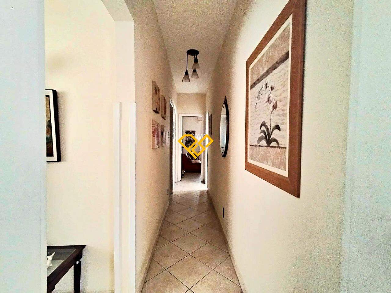 Apartamento à venda no Embaré: Área íntima