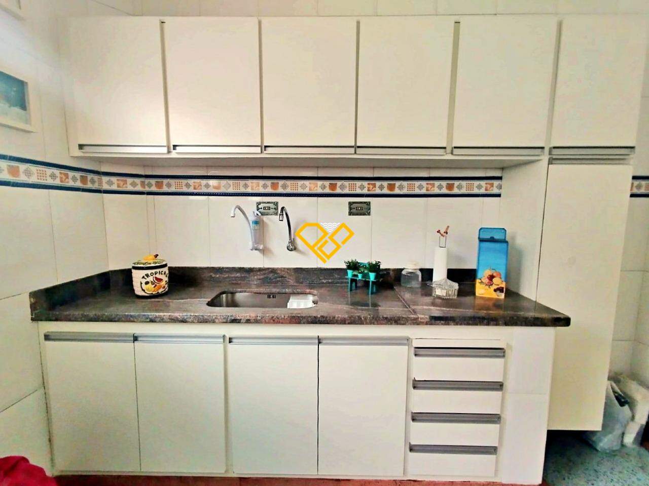 Apartamento à venda no Embaré: Cozinha