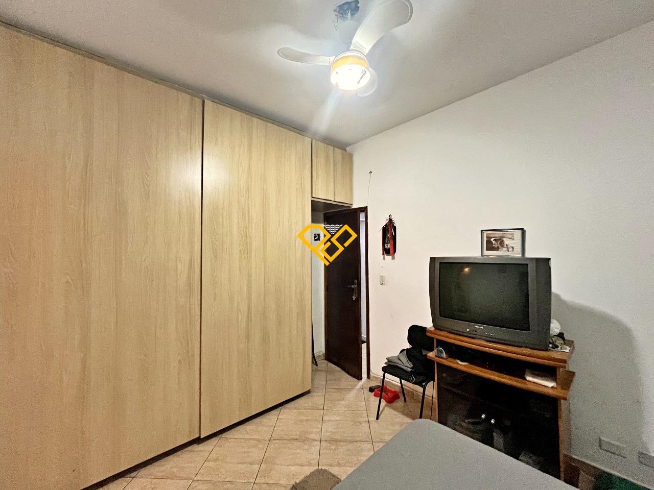 Apartamento à venda no Embaré: Dormitório 2