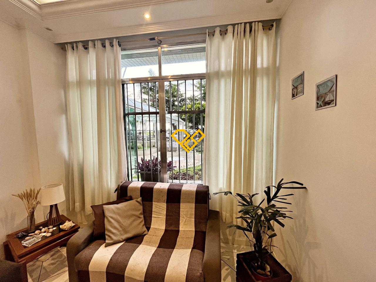 Apartamento à venda no Embaré: Sala