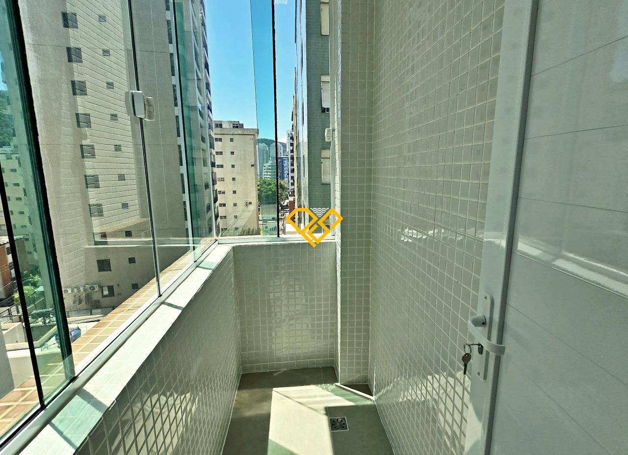 Apartamento para aluguel no José Menino: Varanda