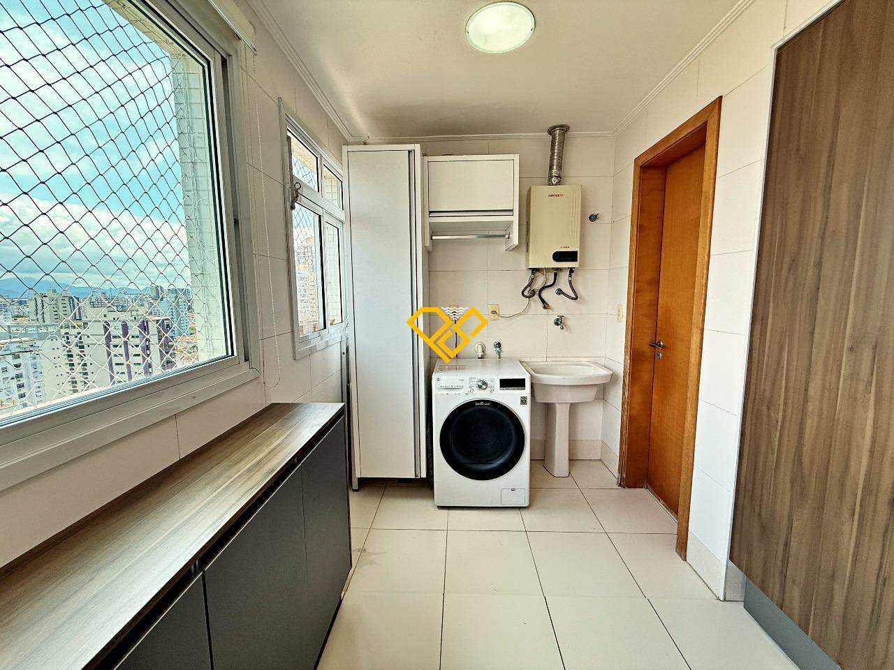 Apartamento à venda no Boqueirão: Área de serviço