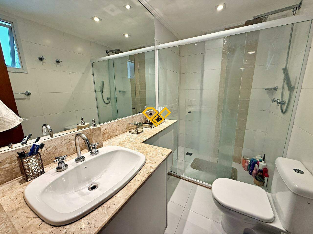 Apartamento à venda no Boqueirão: Wc suíte 