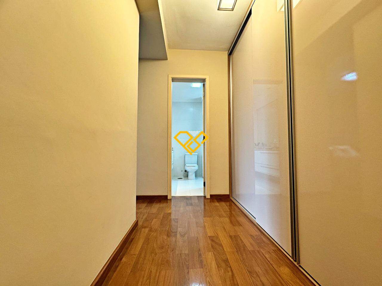 Apartamento à venda no Embaré: Suíte 1