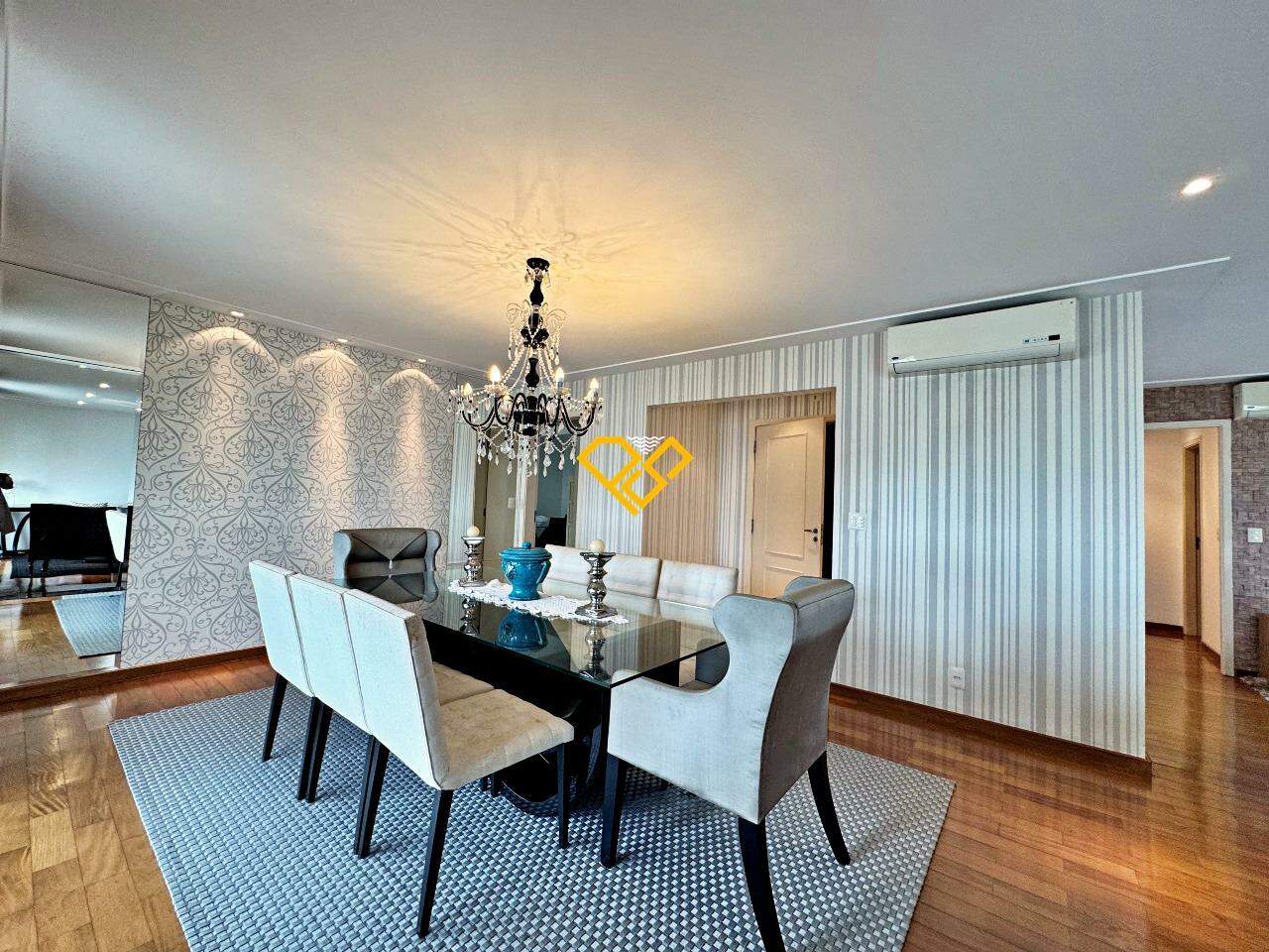 Apartamento à venda no Embaré: Sala