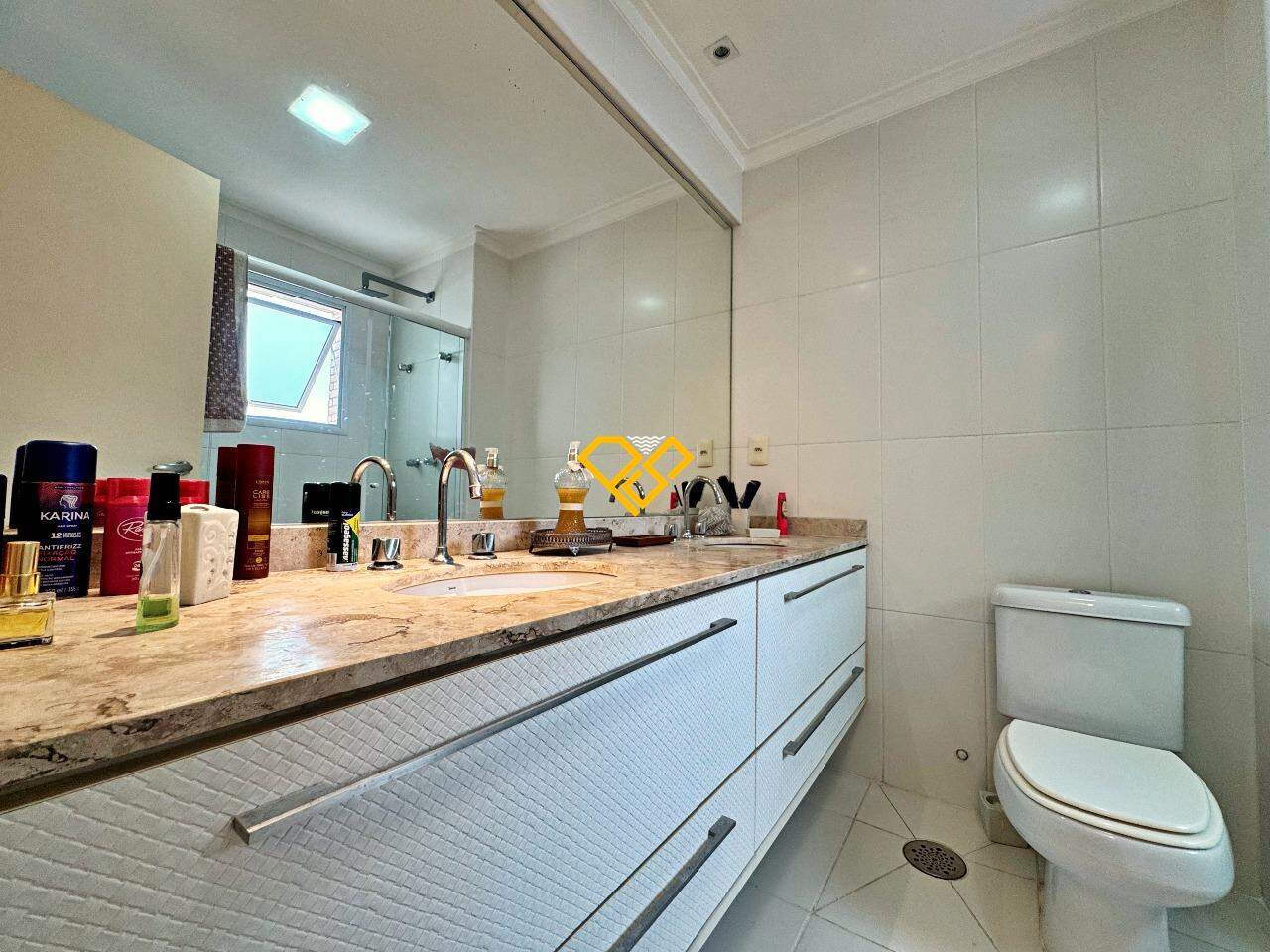 Apartamento à venda no Embaré: Wc suíte 1