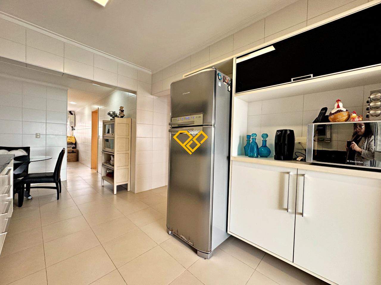 Apartamento à venda no Embaré: Cozinha