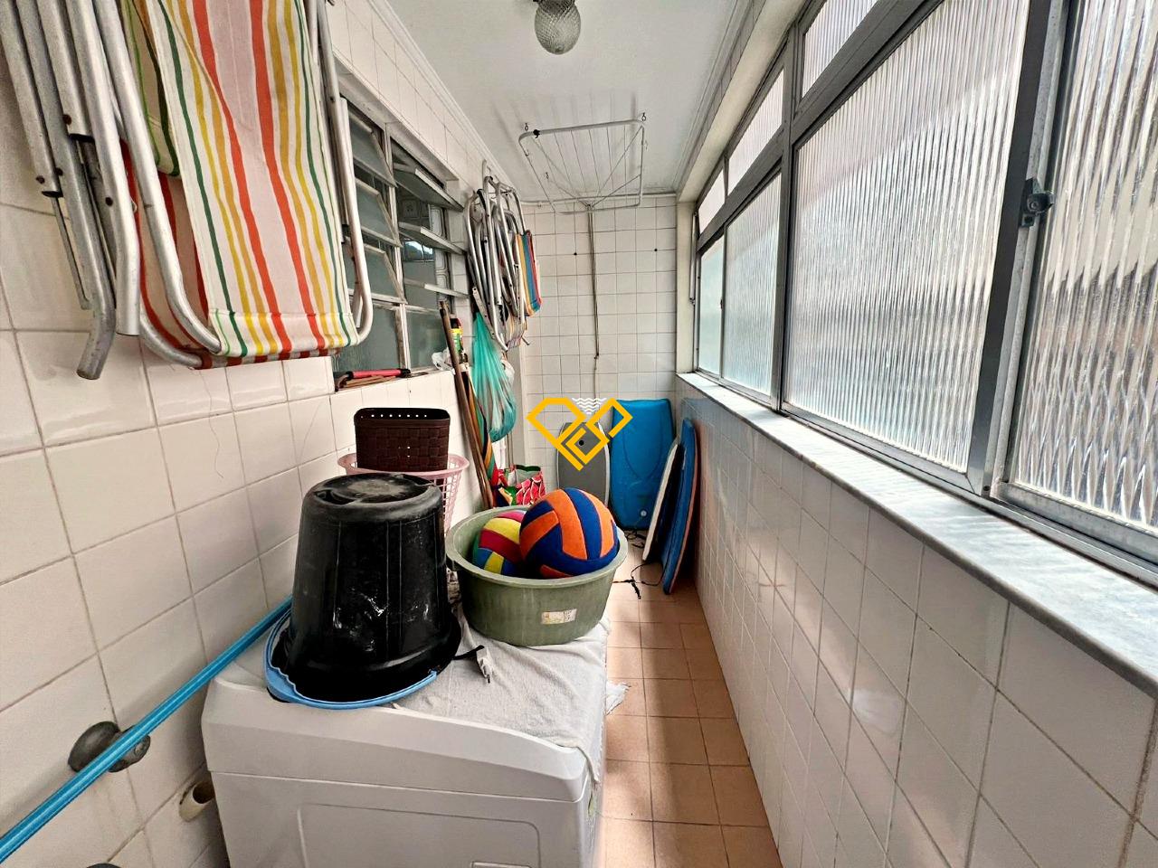 Apartamento à venda no José Menino: Área de serviço