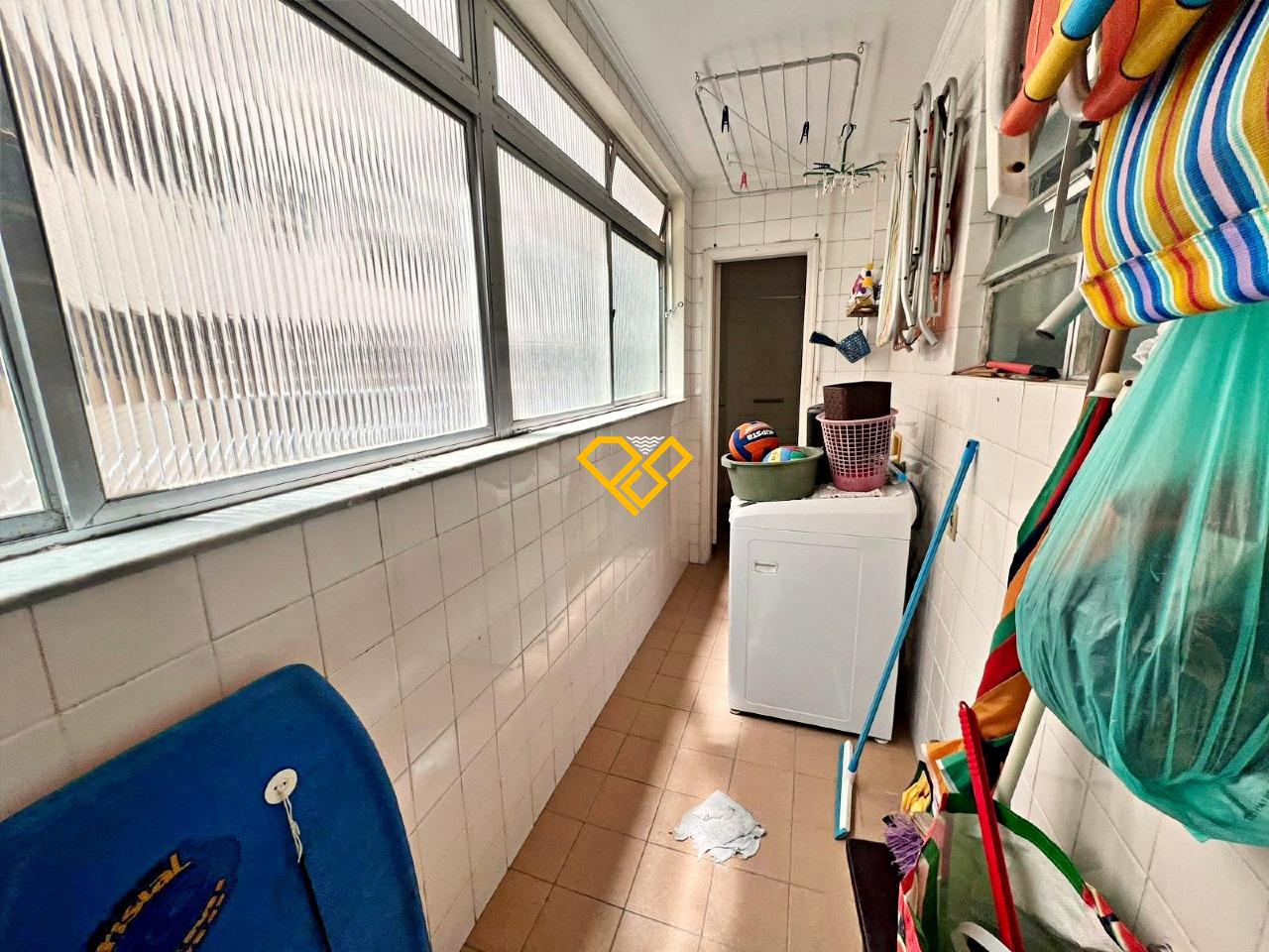 Apartamento à venda no José Menino: Área de serviço