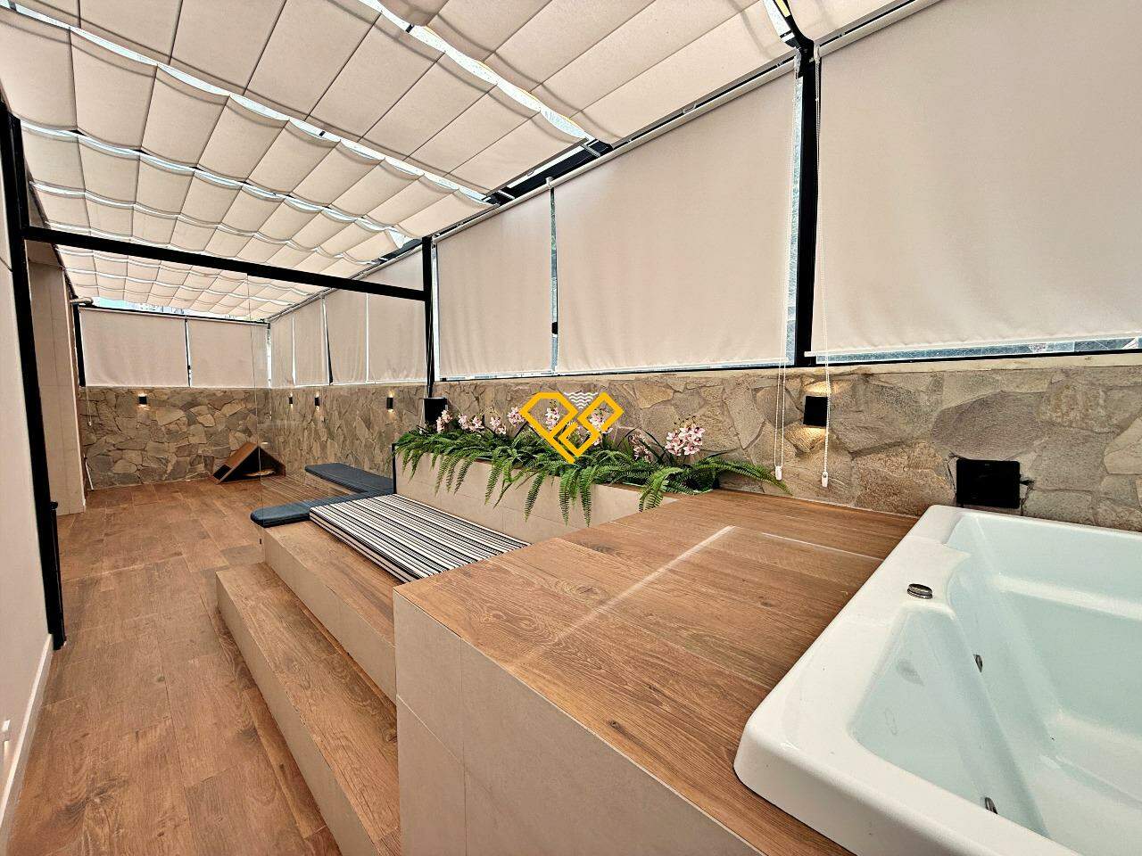 Garden à venda no Marapé: Área garden com  hidro e churrasqueira