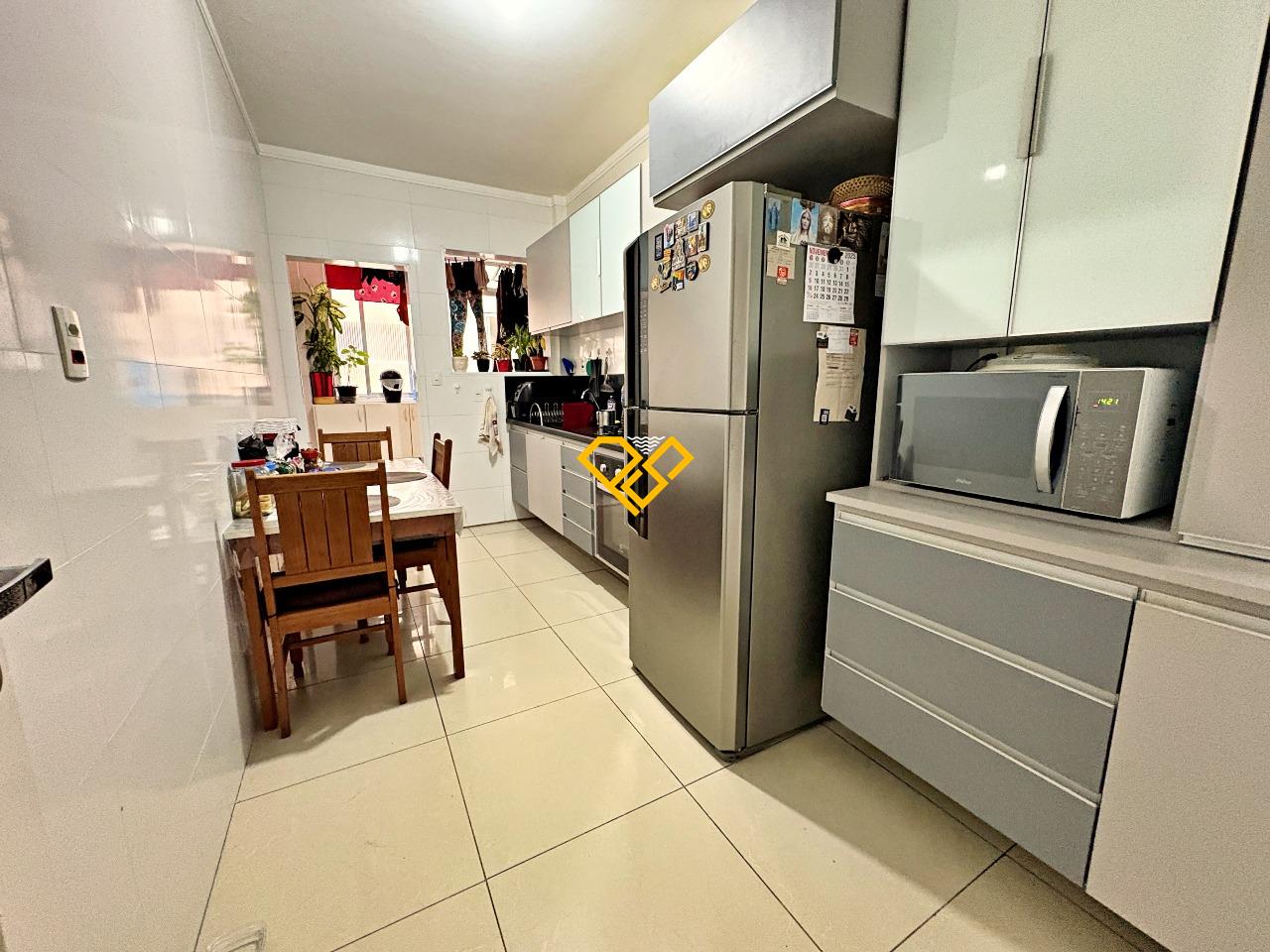 Apartamento à venda no Gonzaga: Cozinha