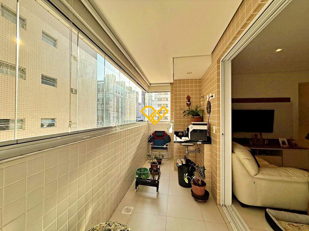 Apartamento à venda no Gonzaga: Varanda