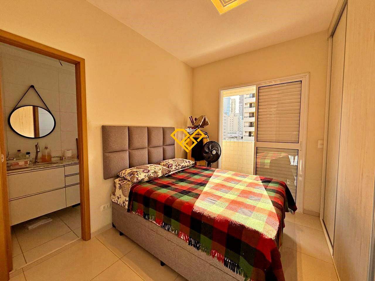 Apartamento à venda no Gonzaga: Dormitório 1 - suíte