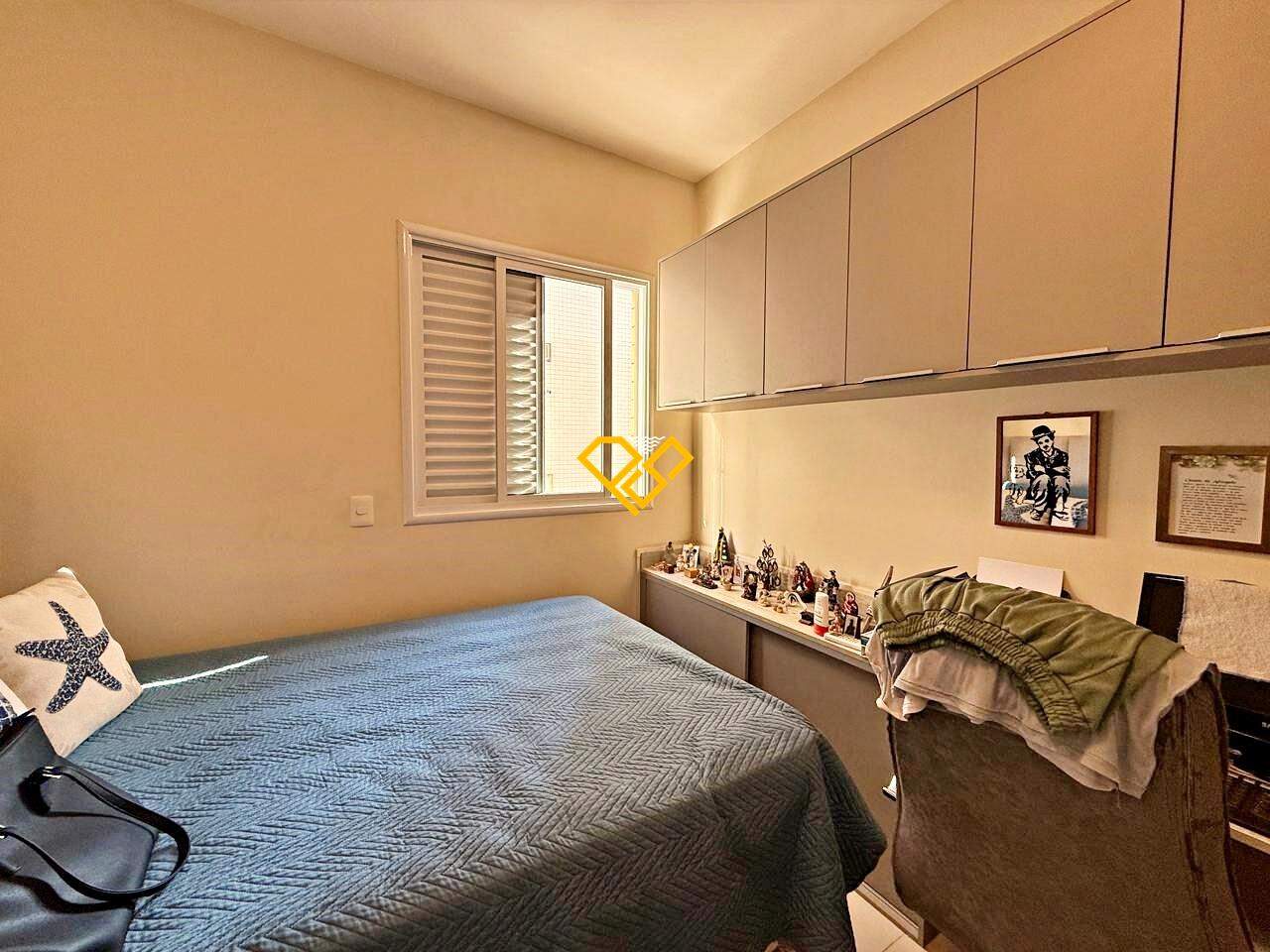Apartamento à venda no Gonzaga: Dormitório 2