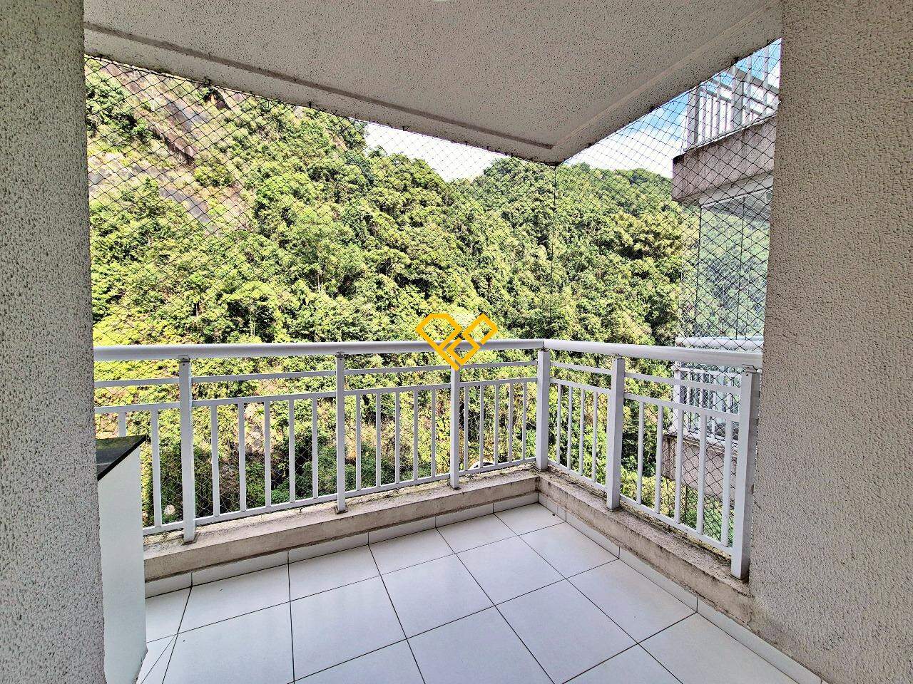 Apartamento à venda no Marapé: Varanda