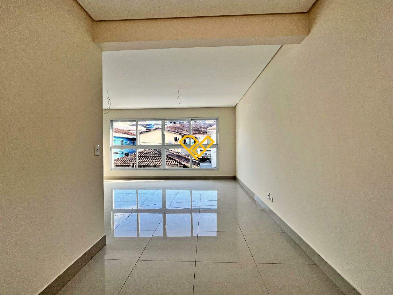 Sobrado à venda no Boqueirão: Sala