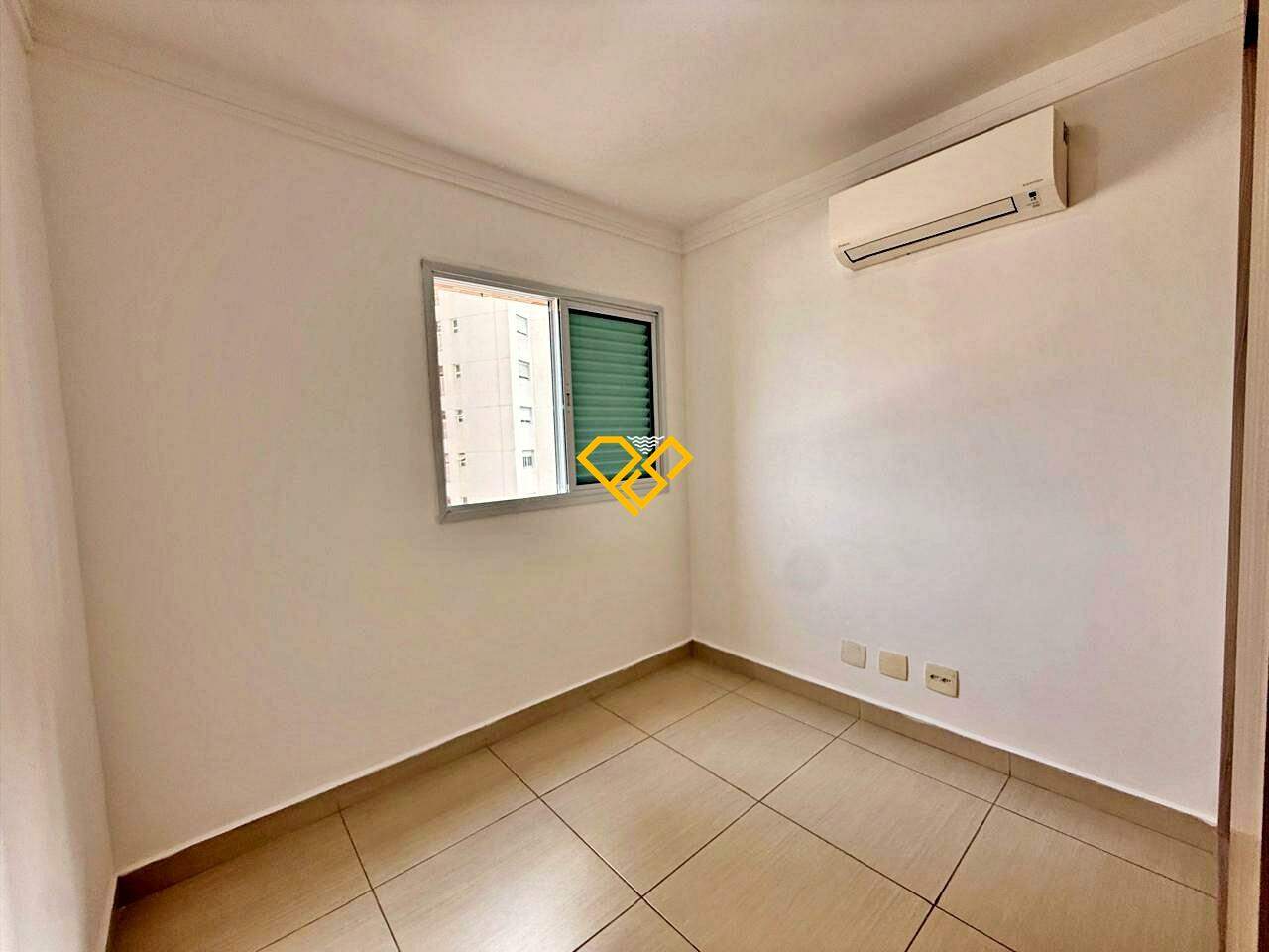 Apartamento à venda no Ponta da Praia: Dormitório 3