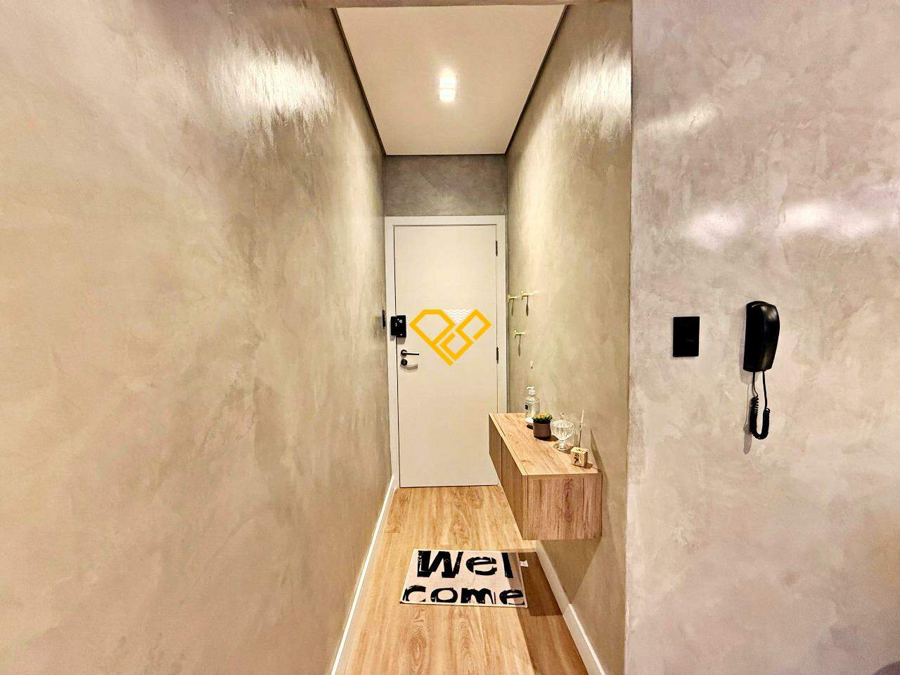 Apartamento à venda no Gonzaga: Entrada