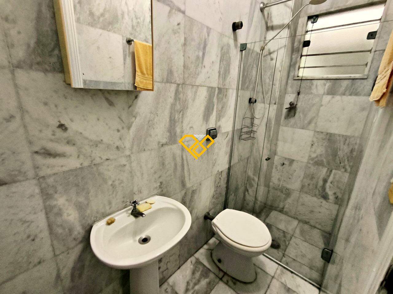 Casa à venda no Ponta da Praia: Wc de serviço