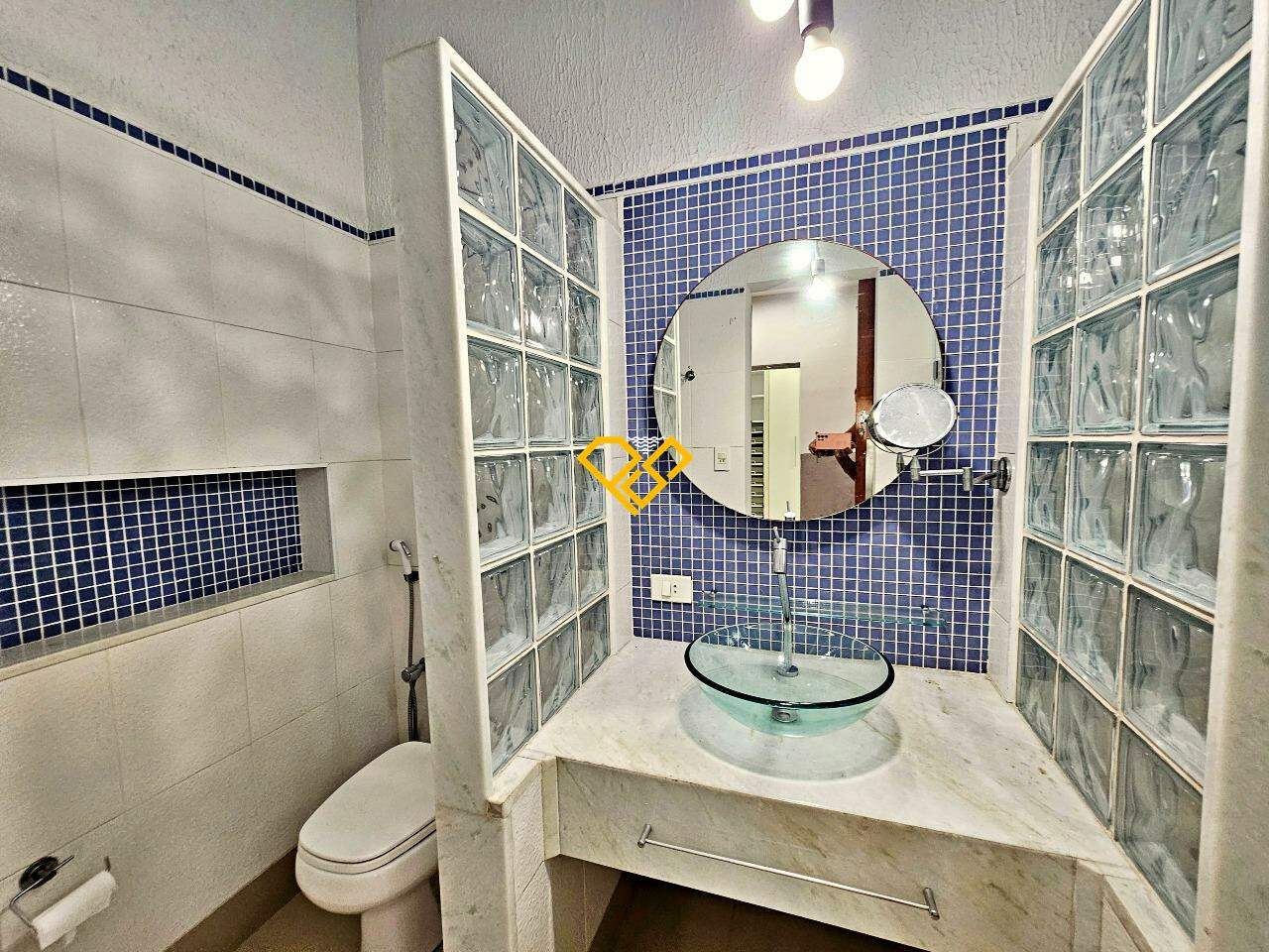 Casa à venda no Marapé: 