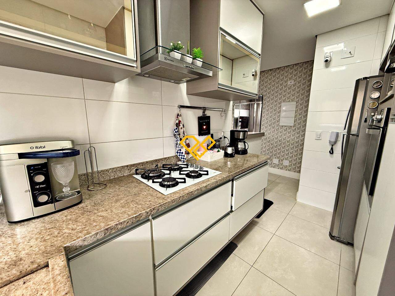 Apartamento à venda no Ponta da Praia: Cozinha