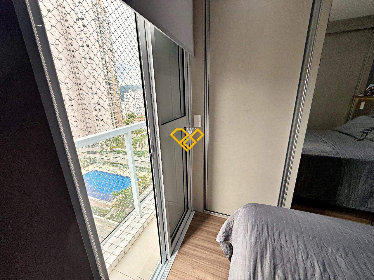 Apartamento à venda no Ponta da Praia: Dormitório 1 - suíte