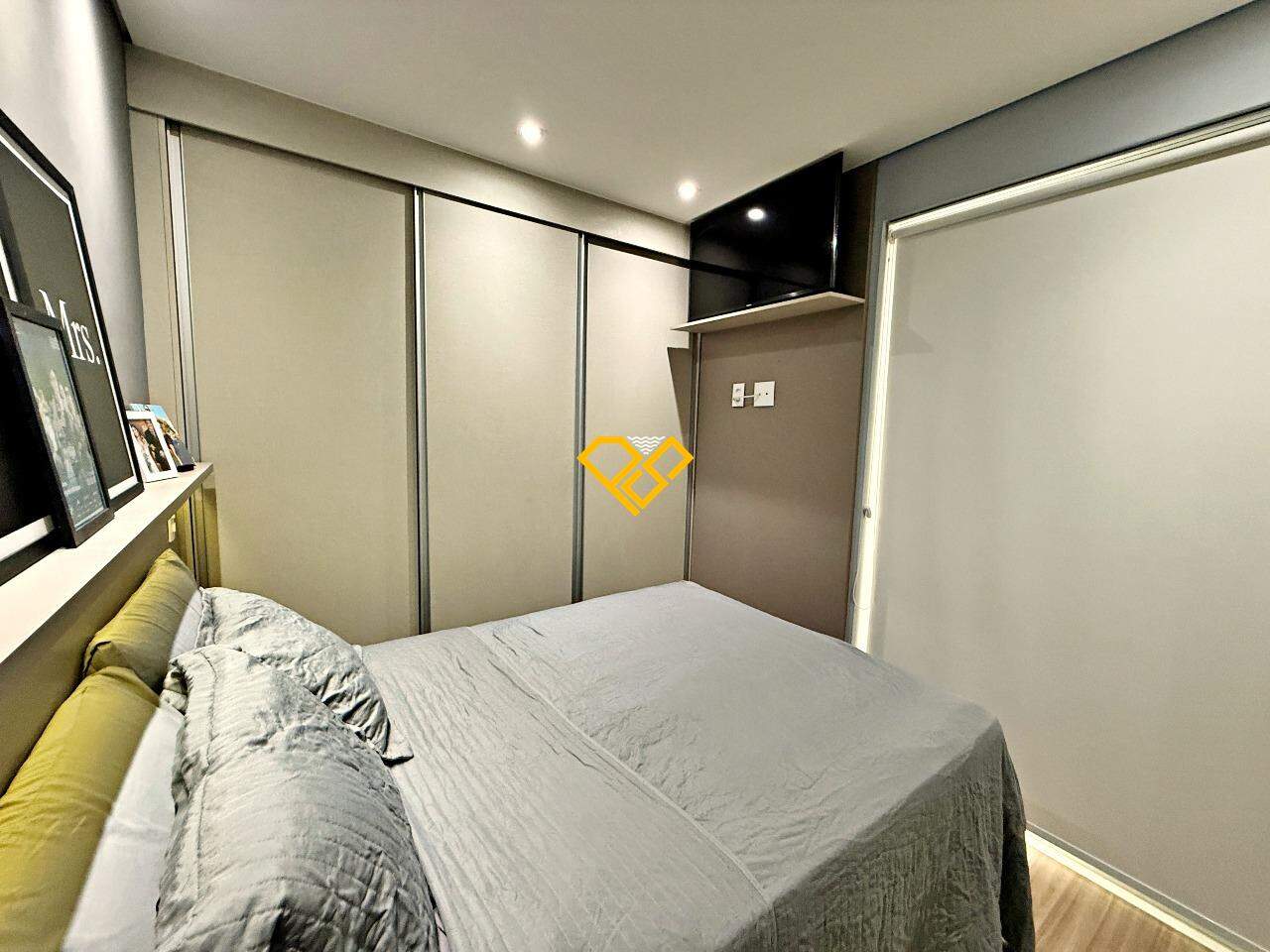 Apartamento à venda no Ponta da Praia: Dormitório 1 - suíte