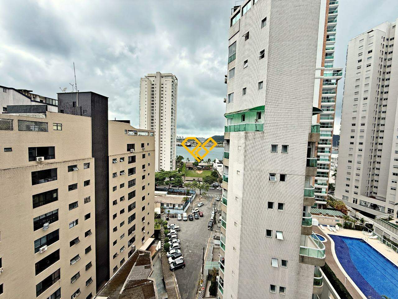 Apartamento à venda no Ponta da Praia: Vista