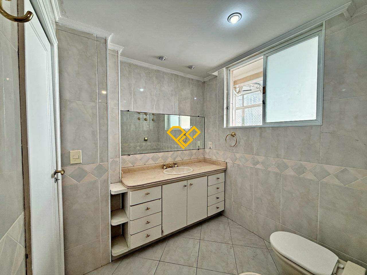 Apartamento à venda no Boqueirão: Wc suíte 1